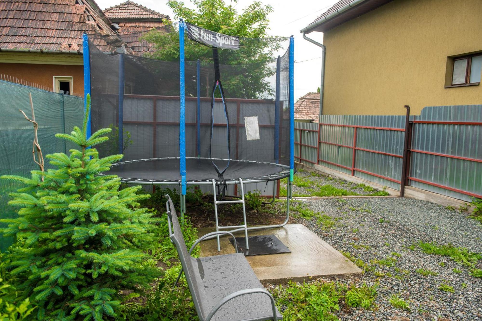 Zenyt Home Turda Bagian luar foto